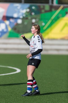 Bild 73 - wCJ Altona 93 - Eimsbuettler TV : Ergebnis: 0:6